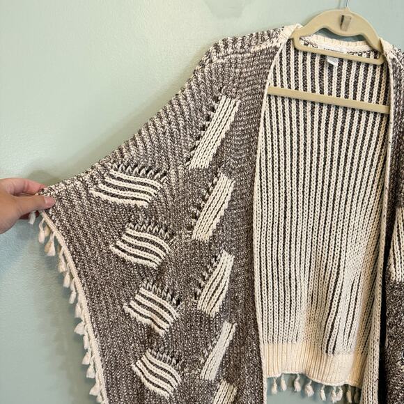 Anthropologie Cardigan Sweater Gray One Size - Picture 3 of 7